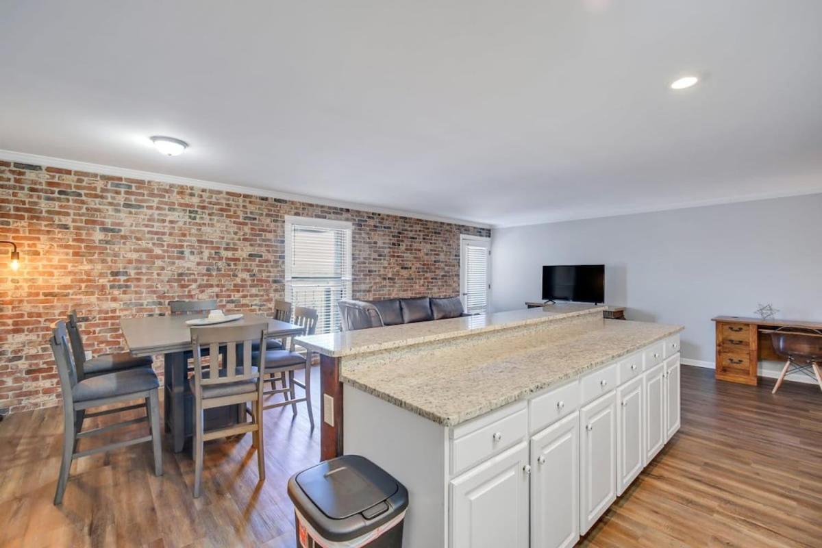 Eagle'S Nest - Spacious Loft Downtown - Near Gsu Statesboro Exterior photo